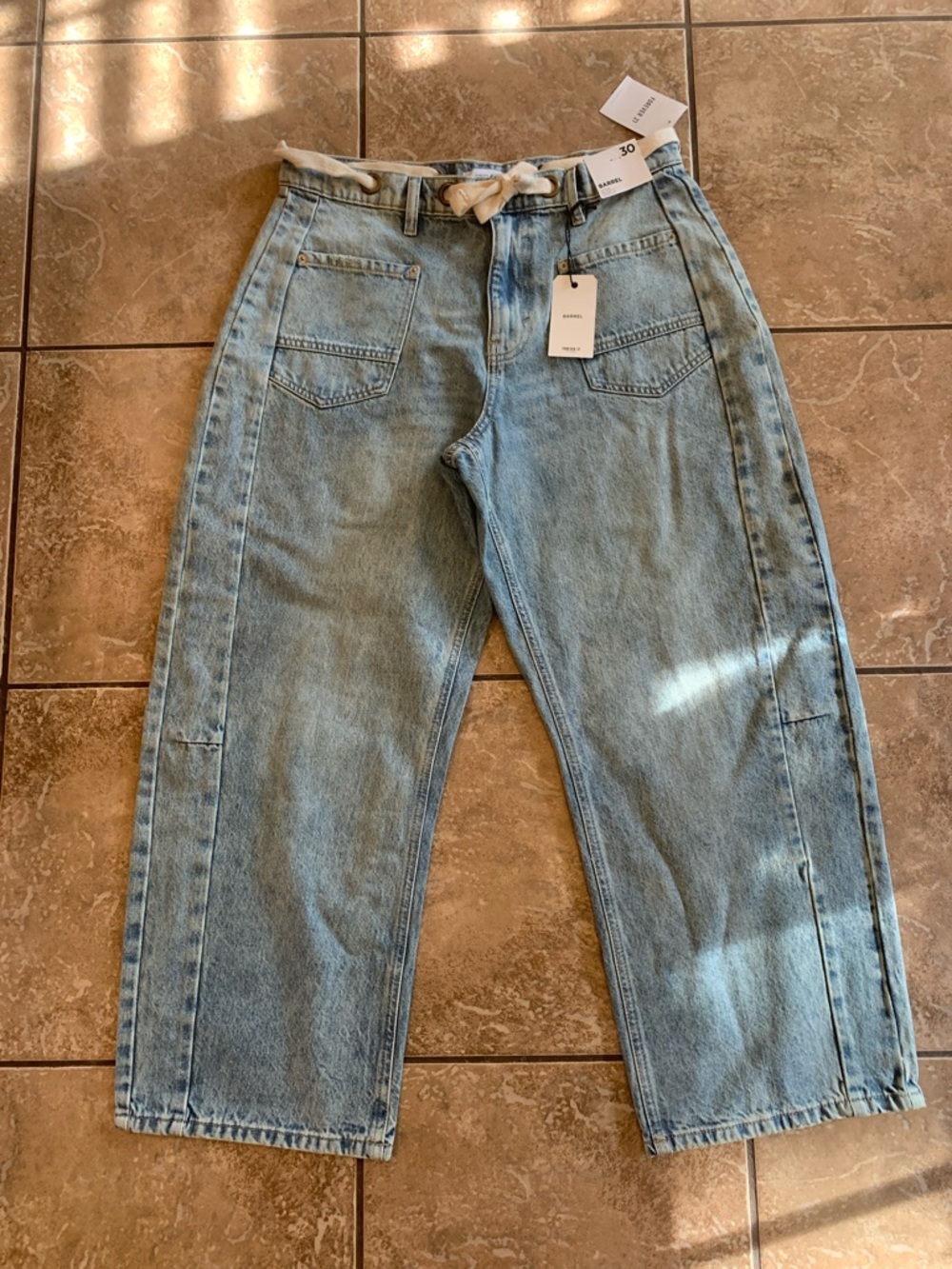 Forever 21 Barrel Jeans NWT